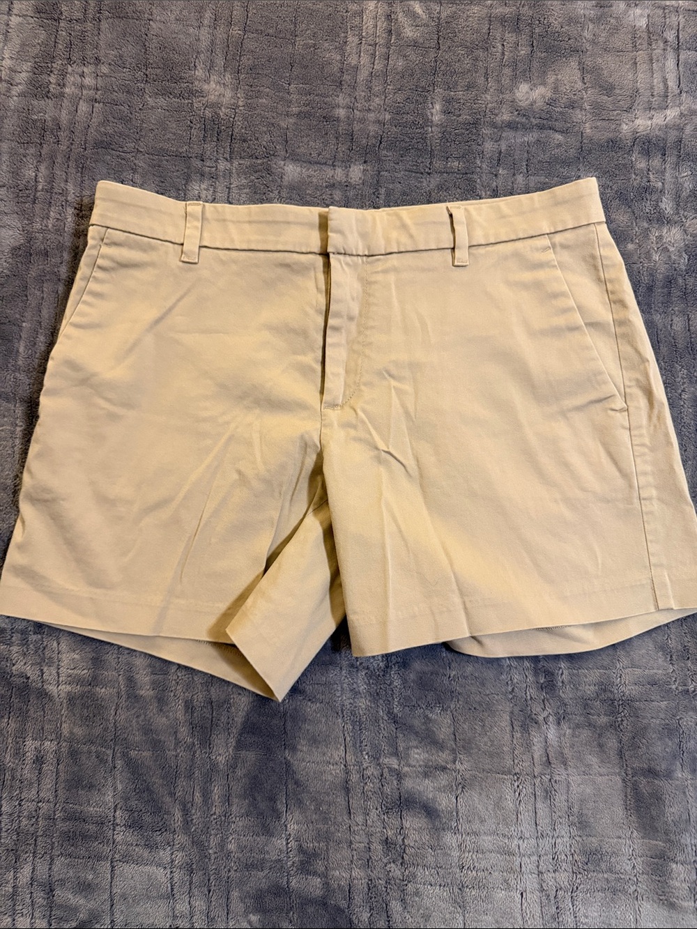 Banana Republic Women's Cream Chino Shorts
